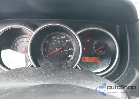 2011 Nissan Versa 1.8S z USA, uszkodzony, nr VIN 3N1BC1CP0BL517127